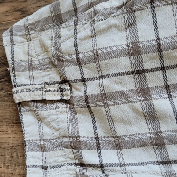 Mens Plaid Shorts - Picture 3 of 4